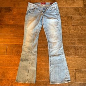 Lucky Brand Charlie Baby Boot Snowflake Jeans 27R